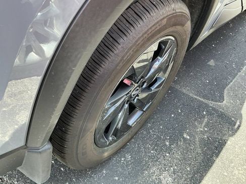 Used 2026 Nissan Rogue SV FWD image 15