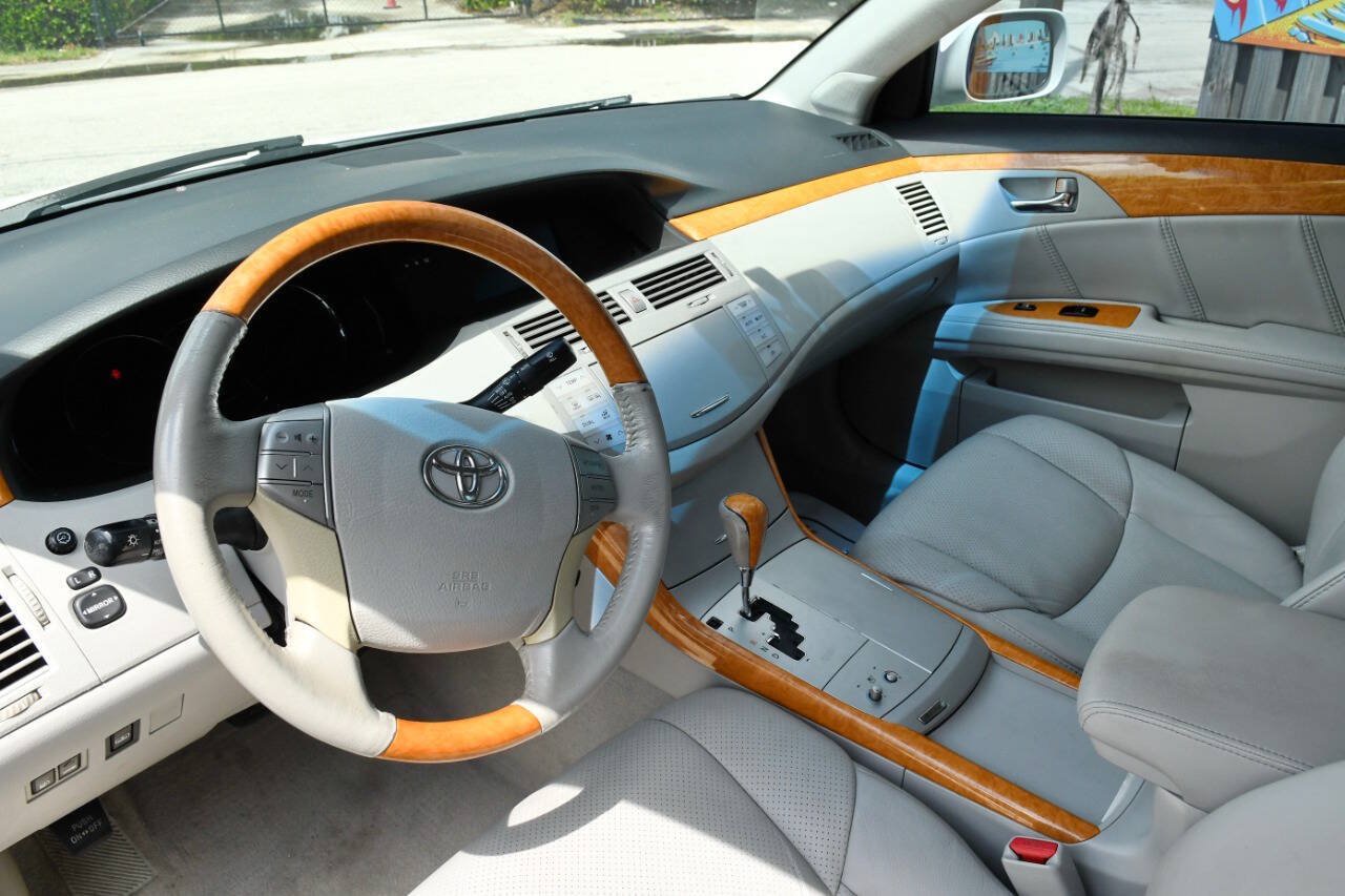 Used 2007 Toyota Avalon Touring FWD image 22