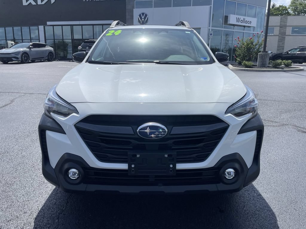 Used 2024 Subaru Outback Premium AWD/4WD image 2