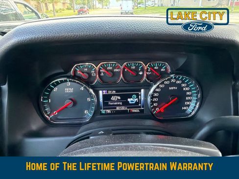 Used 2017 Chevrolet Suburban LS w/ All-Season Package AWD/4WD image 9