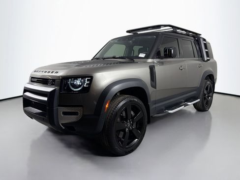 Certified 2023 Land Rover Defender 130 SE image 1