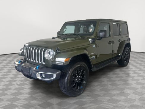 Used 2023 Jeep Wrangler Sahara w/ Cold Weather Group image 3