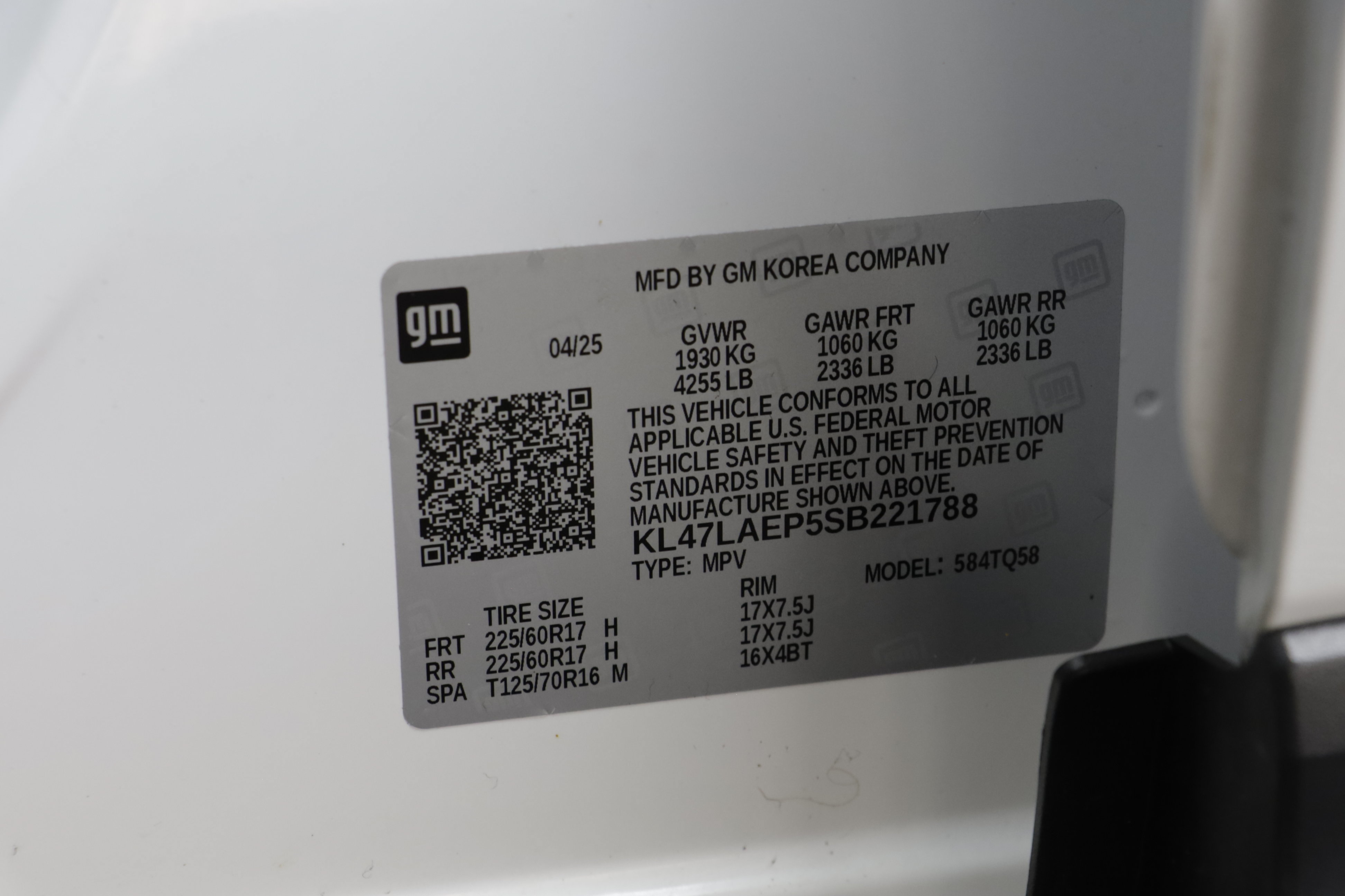Used 2025 Buick Envista Preferred FWD image 24