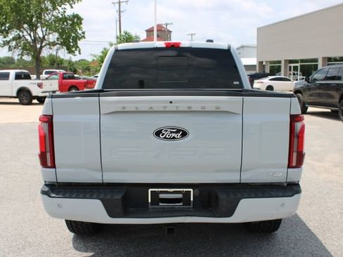 Used 2024 Ford F150 Platinum w/ FX4 Off-Road Package AWD/4WD image 6