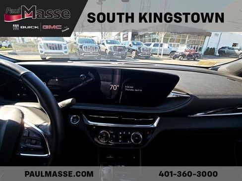 Used 2024 Buick Envista Sport Touring w/ Convenience I Package FWD image 17
