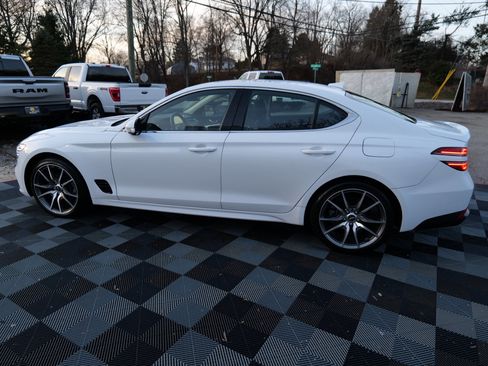 Used 2023 Genesis G70 2.0T image 73