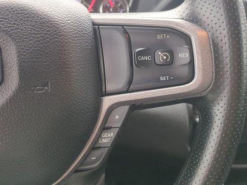 Used 2024 RAM 3500 Tradesman w/ Chrome Appearance Group image 28