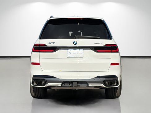New 2026 BMW X7 xDrive40i w/ Executive Package image 4
