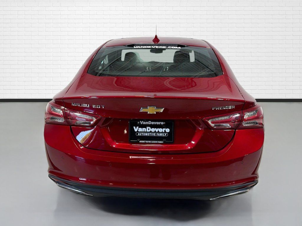 Used 2021 Chevrolet Malibu Premier FWD image 8