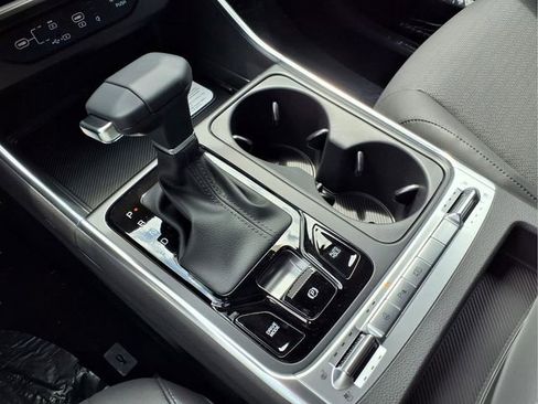 New 2026 Kia Carnival SX Prestige FWD image 6