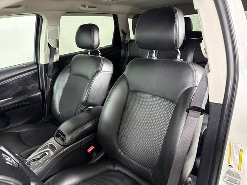 Used 2016 Dodge Journey Crossroad FWD image 10