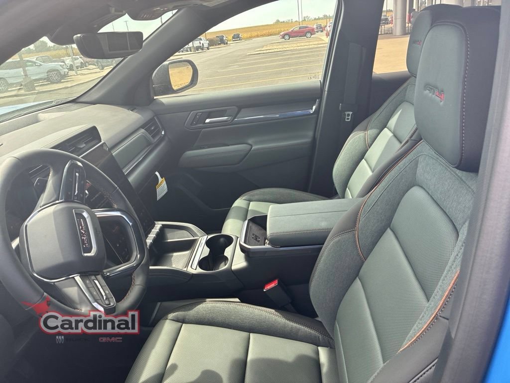 New 2027 GMC Terrain AT4 w/ Convenience Package III AWD/4WD image 14