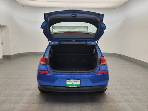Used 2018 Hyundai Elantra GT FWD image 29