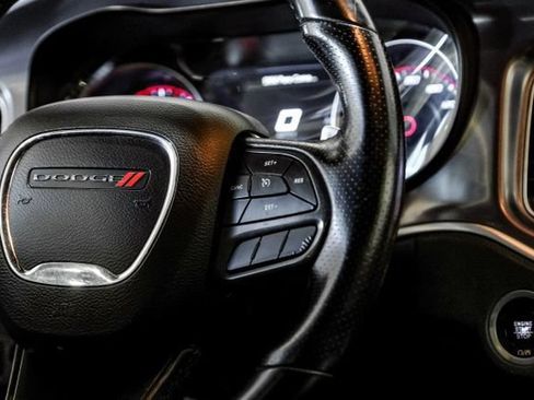 Used 2020 Dodge Charger R/T RWD image 19