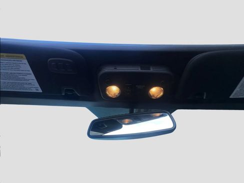 Used 2017 Ford Mustang Premium RWD image 32