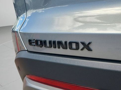 New 2026 Chevrolet Equinox LT image 5