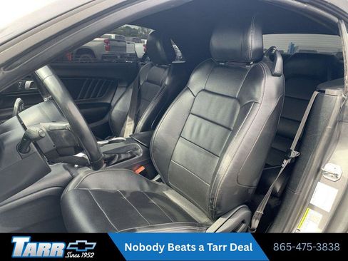 Used 2022 Ford Mustang Premium RWD image 13