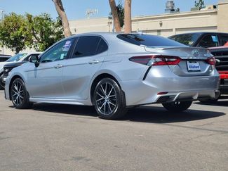 Used 2024 Toyota Camry SE FWD video 2