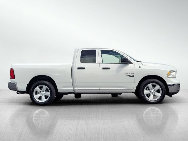Used 2024 RAM 1500 Classic SLT AWD/4WD image 3