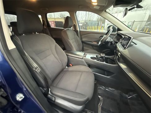 Certified 2023 Nissan Rogue S image 23