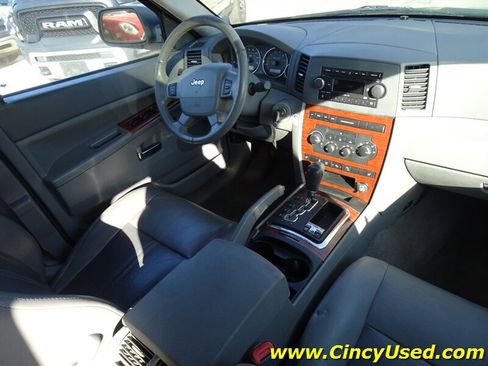 Used 2006 Jeep Grand Cherokee Limited AWD/4WD image 16