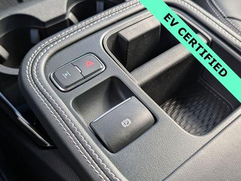 Certified 2025 Ford Mustang Mach-E Select RWD image 31