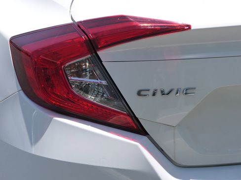 Used 2017 Honda Civic LX image 3