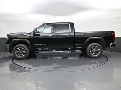 New 2026 GMC Sierra 2500 SLT w/ SLT Premium Package AWD/4WD image 8