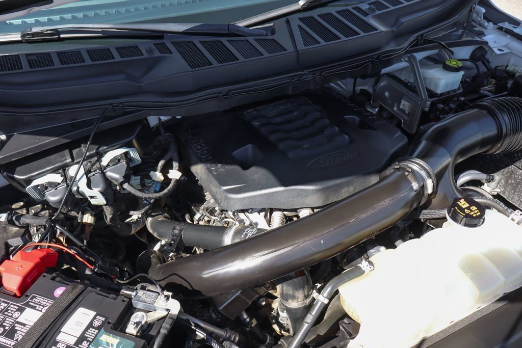 Used 2022 Ford F150 XLT w/ Equipment Group 302A High AWD/4WD image 13