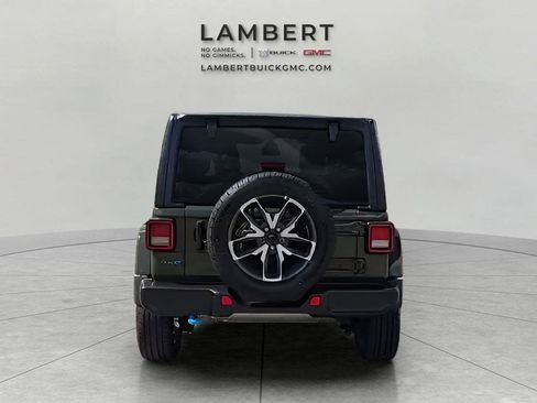 Used 2024 Jeep Wrangler Unlimited AWD/4WD image 10