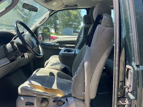 Used 2003 Ford F350 XL AWD/4WD image 3