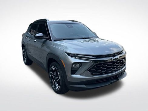 Used 2025 Chevrolet TrailBlazer RS w/ Convenience Package AWD/4WD image 6