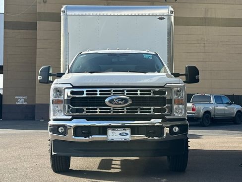 Used 2024 Ford F350 XLT w/ XLT Value Package AWD/4WD image 8