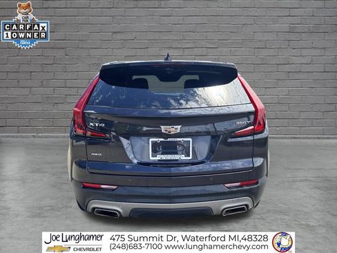 Used 2022 Cadillac XT4 Premium Luxury w/ Enhanced Visibility Package AWD/4WD image 4