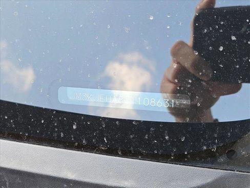 Used 2025 MAZDA CX-70 Plug-In Hybrid w/ Premium Plus image 15