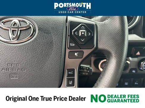 Used 2019 Toyota Tacoma TRD Off-Road image 16