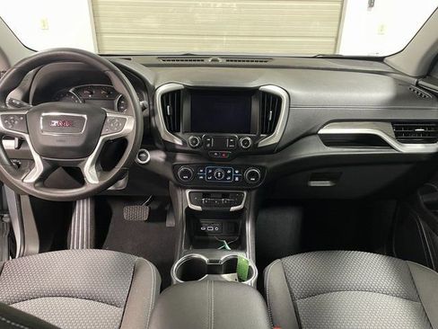 Used 2023 GMC Terrain SLE w/ Driver Convenience Package AWD/4WD image 13
