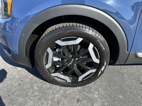 Used 2024 Kia Telluride S w/ S Sunroof Package image 10