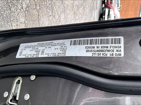 Used 2021 Jeep Compass Latitude w/ Sun and Sound Group image 29