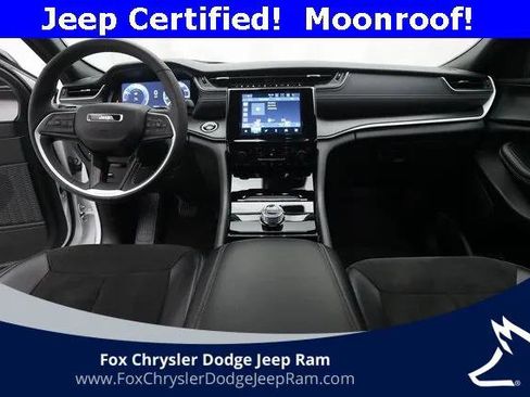 Certified 2023 Jeep Grand Cherokee Altitude image 5