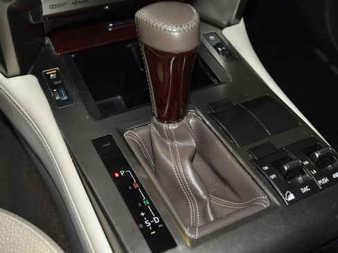 Used 2014 Lexus GX 460 w/ Premium Package image 17