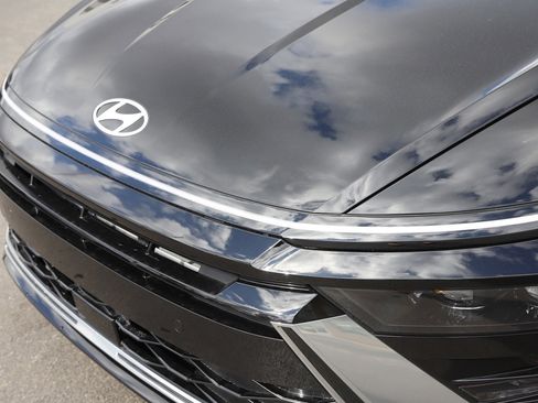 New 2026 Hyundai Sonata SEL AWD/4WD image 10