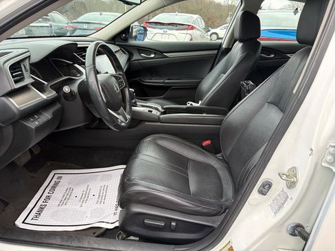 Used 2017 Honda Civic Touring image 18