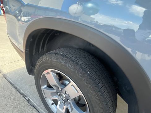 Used 2024 Honda Ridgeline RTL image 11