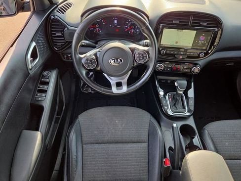 Used 2020 Kia Soul EX w/ Option Group 015 FWD image 14