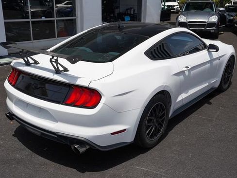 Used 2022 Ford Mustang Coupe w/ Black Accent Package RWD image 15