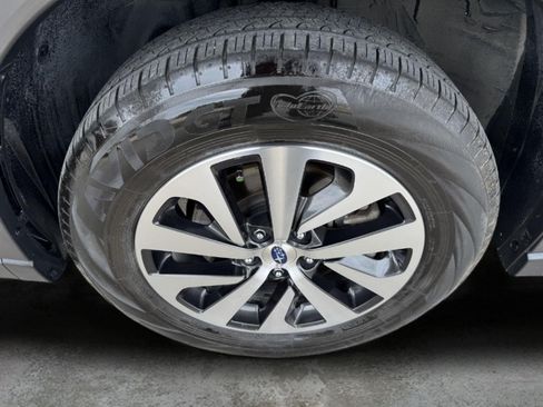 Used 2024 Subaru Outback Premium w/ Popular Package #1A AWD/4WD image 37