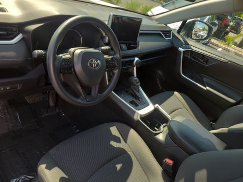 Certified 2024 Toyota RAV4 LE AWD/4WD image 15
