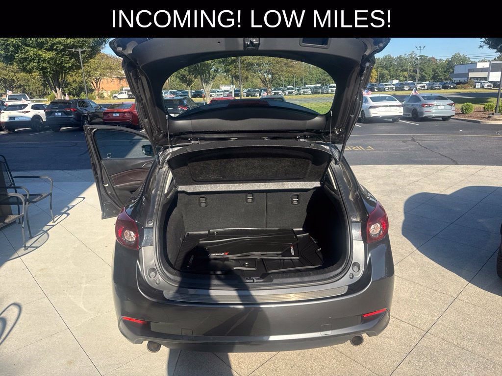 Used 2017 MAZDA MAZDA3 Grand Touring FWD image 22