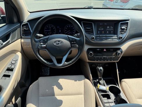 Used 2018 Hyundai Tucson Value image 16